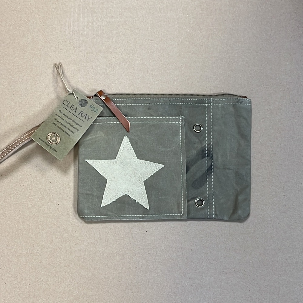 Clea Ray Star Clutch With Strap